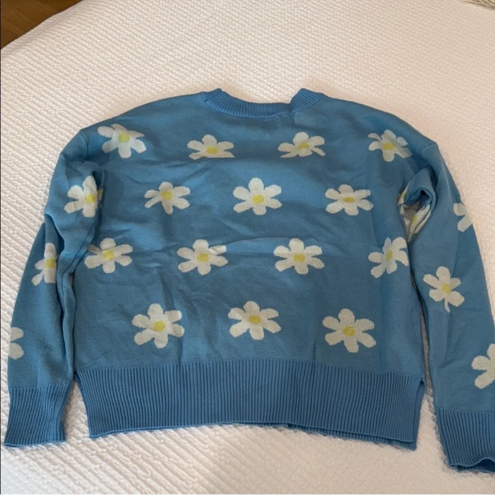 Beach Riot Sky Blue and Cream Knit Top - Picture 10 of 11